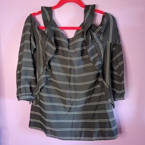 NWT CHICO'S Top Women's Sz 0 BLACK white Cold Shoulder 3/4 Sleeve Blouse